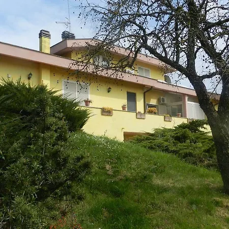 Bed & Breakfast Pit Stop