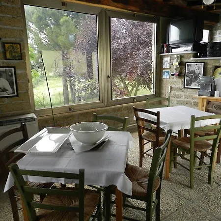 Bed & Breakfast Pit Stop 3*